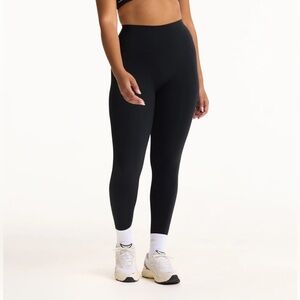 Set Active AirLuxe Women's Black High-Waisted Leggings NEW
